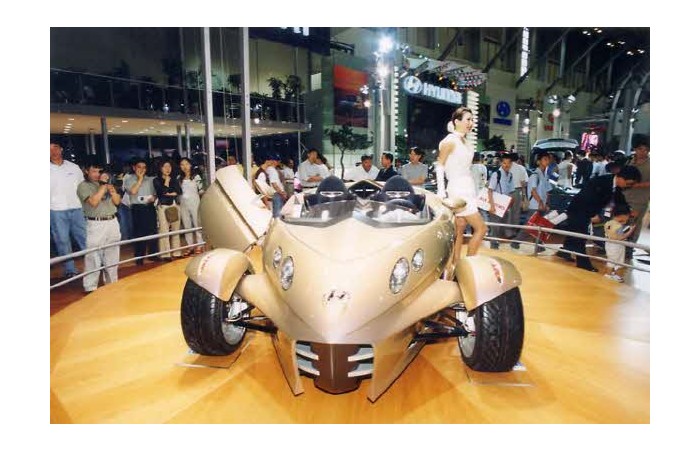 2001 Motor Show On-site coverage40