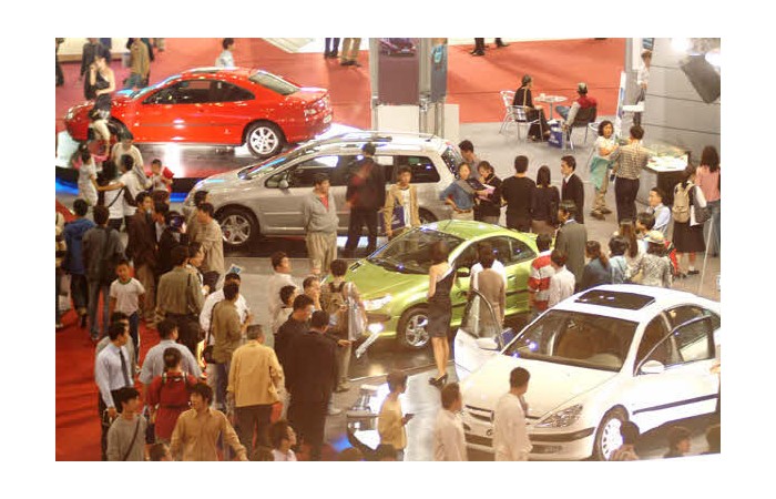 2003 Motor Show On-site coverage13