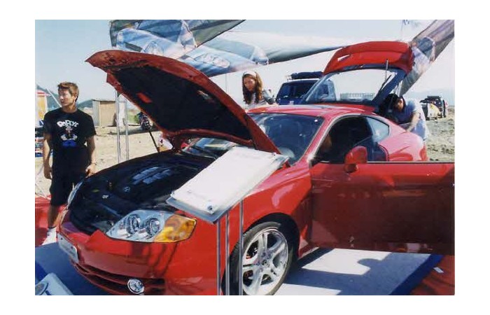 2001 Motor Show On-site coverage113