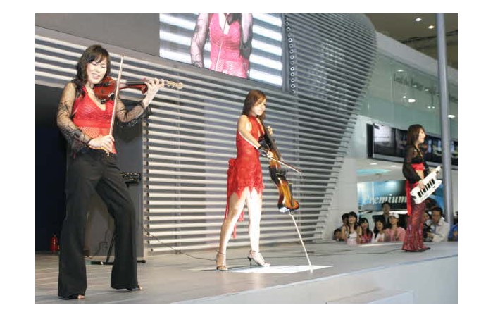 2006 부산국제모터쇼 일렉쿠기공연